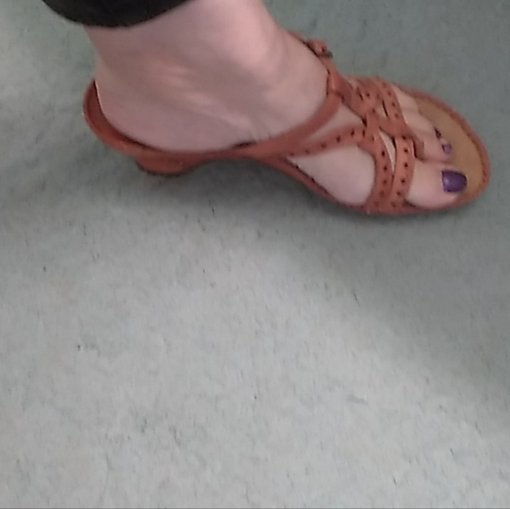 Clarks Pink Perforated Sandals - Picture 6 of 6